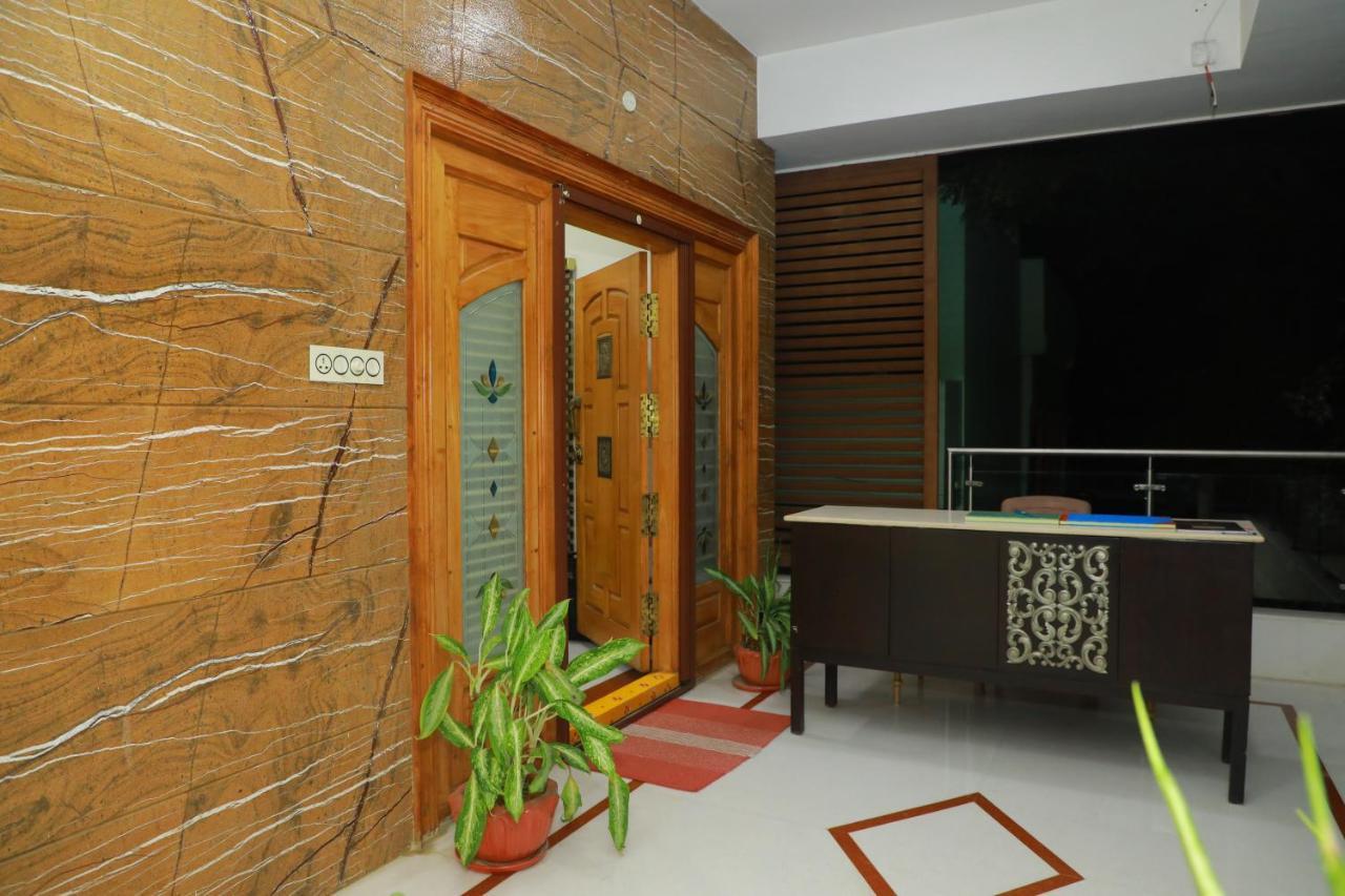 Hill View Paradise - 2Bhk'S & Rooms - A Golden Group Of Premium Home Stays - Tirupati Ngoại thất bức ảnh