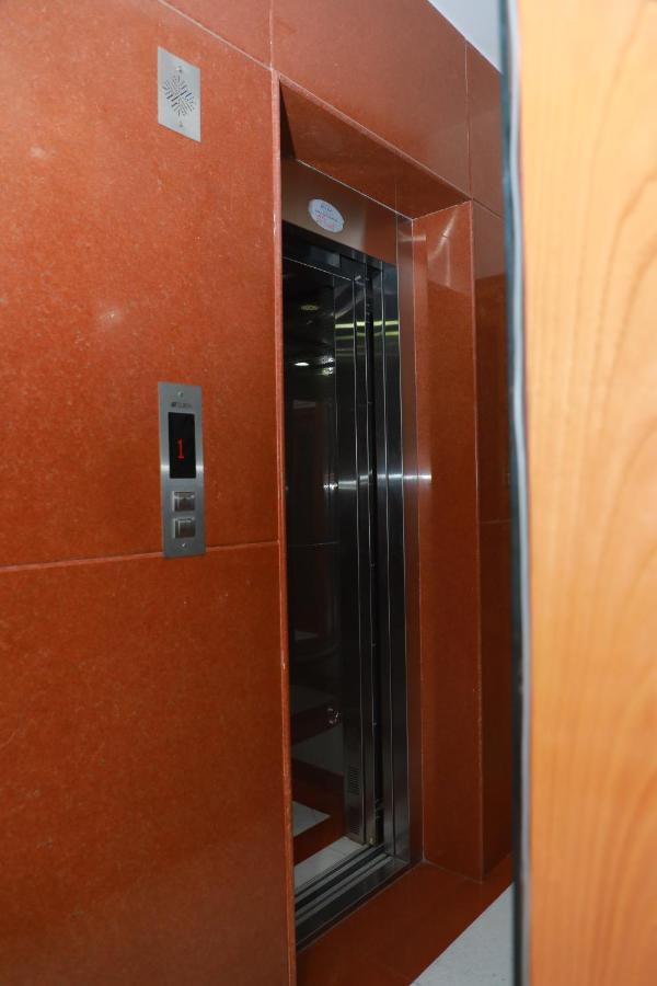 Hill View Paradise - 2Bhk'S & Rooms - A Golden Group Of Premium Home Stays - Tirupati Ngoại thất bức ảnh